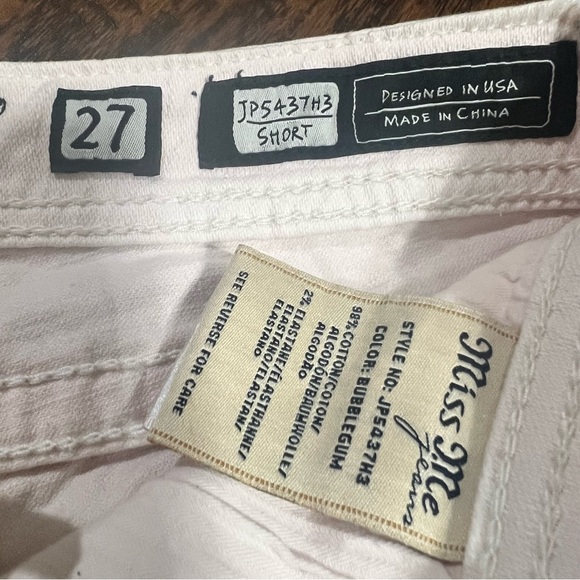 Miss Me Light Pale Pink Embellished Denim Shorts White Label Size 27 Distressed - Picture 7 of 14